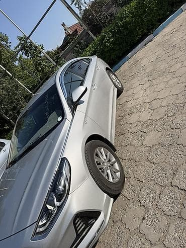 chery tiggo 8: Kia K5: 2020 г., Хэтчбэк — 8