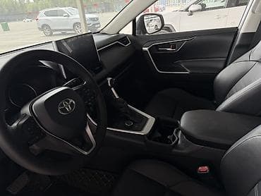kia saluto: Toyota Wildlander: 2020 г., 2.5 л, Автомат, Гибрид, Внедорожник — 1