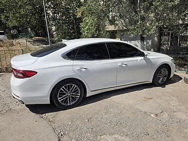 geely galaxy e5: Hyundai Grandeur: 2019 г., 0.3 л, Автомат, Газ, Седан — 2