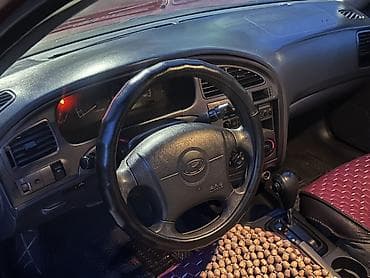 daewoo centra: Hyundai Elantra: 2003 г., 0.2 л, Автомат, Бензин, Седан — 3