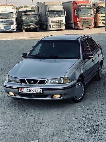 Daewoo Nexia: 2007 г., 1.6 л, Механика, Бензин, Седан