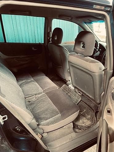 Mazda PREMACY: 2000 г., 1.8 л, Кол менен иштөөчү, Вэн/Минивэн — 4