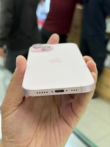 iphone 22: IPhone 15, Б/у, 256 ГБ, Розовый, Кабель, 89 % — 4