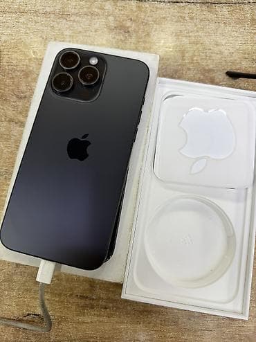 iphone es: IPhone 15 Pro Max, Б/у, 256 ГБ, Black Titanium, Коробка, 80 % — 2