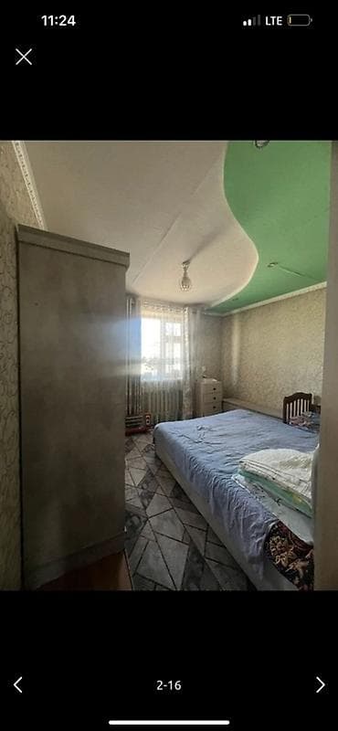osh hostel: Двухэтажный кирпичный дом. Адрес: Фуркат, улица Нурмамат ажы — 10