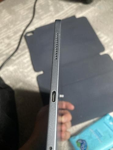 Планшеты: Планшет, Apple, память 256 ГБ, 10" - 11", Wi-Fi, Б/у, Классический цвет - Серый — 5