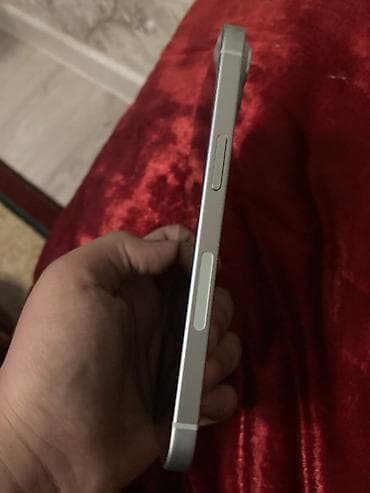 pes 21: IPhone 15, Б/у, 128 ГБ, Старлайт, Чехол, 92 % — 4