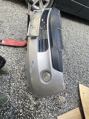 св: Бампер Toyota, Б/у — 6