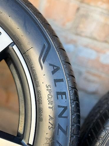 sp 4: Колеса в сборе 285 / 45 / R 21, Всесезонная, Б/у, Комплект, Внедорожные (АТ/МТ), Литые — 2