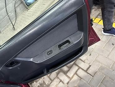 e500 124: Daewoo Nexia: 2011 г., Седан — 1