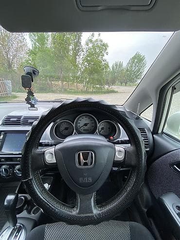 срв 2007: Honda Fit: 2004 г., 1.5 л, Вариатор, Бензин, Хэтчбэк — 8