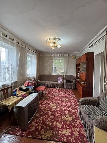 Продажа времянок: Срочно!Продается дом и участок 5,61 соток Первая линия ул.Манаса / — 7