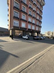 коммерческая недвижимость ош: Продаю Офис 160 м², Без ремонта, Без мебели, Многоэтажное здание, 1 этаж — 1