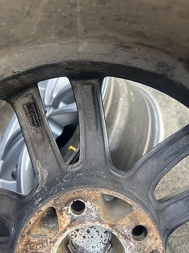 шина от трактора: Железные Диски R 17 Mercedes-Benz, Комплект, отверстий - 5, Б/у — 7