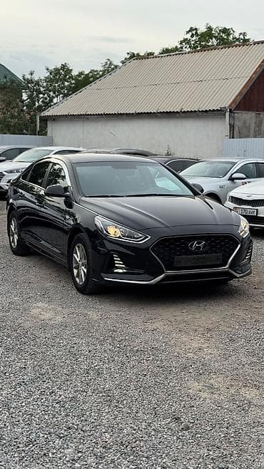 скоро: Hyundai Sonata: 2021 г., 2 л, Автомат, Газ, Седан — 4