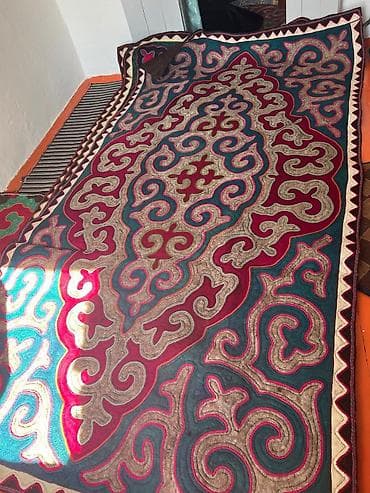 Килемдерди сатып алуу: Шырдак Жаңы, Тик бурчтук — 6