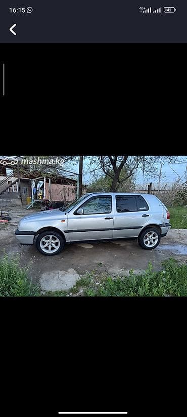 Продажа авто: Volkswagen Golf: 1992 г., 1.8 л, Механика, Бензин, Хэтчбэк — 5