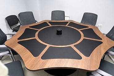 Другая мебель: Офисный стол, Нерегулируемый, цвет - Коричневый, Дерево — 1