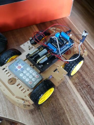 конструкторы машины: Машина ручной сборки на Arduino. Делалась для диплома. Все работает — 4