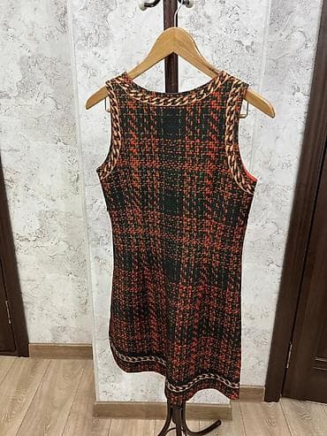 Жеке буюмдар: Күнүмдүк көйнөк, Твид, Түз, S, XS — 2