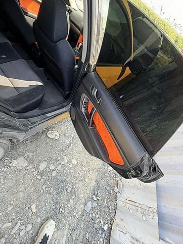 subaru машина: Subaru Legacy: 2003 г., 2 л, Автомат, Бензин, Седан — 7