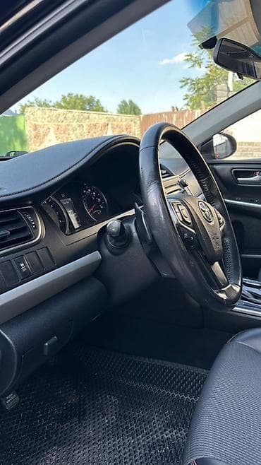 китайские машины электро: Toyota Camry: 2017 г., 2.5 л, Автомат, Бензин, Седан — 6