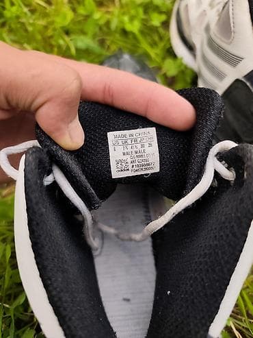 толстовки новые: Мужские кроссовки, 41.5, Adidas, Б/у, цвет - Белый, Самовывоз, Платная доставка — 5