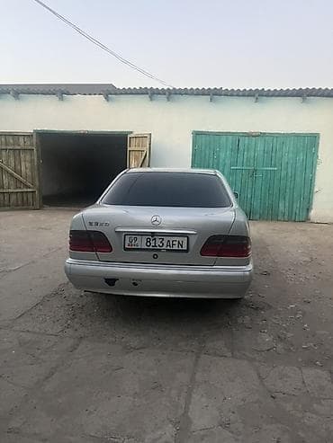mers 202: Mercedes-Benz E-Class: 1999 г., Седан — 6
