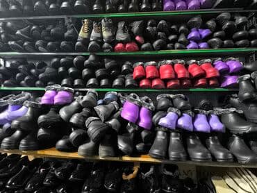 обувь 37: Резиновые сапоги, 36, Новый, цвет - Черный, Самовывоз, Платная доставка — 10