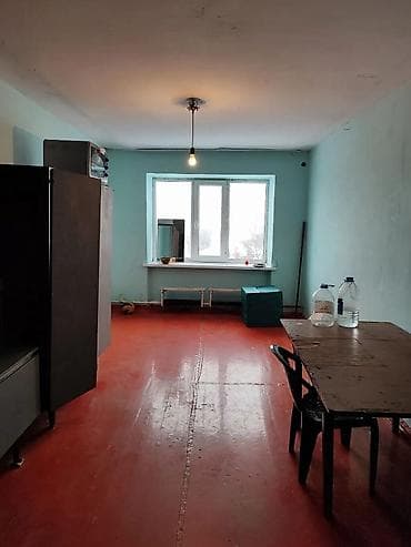 Батирлер: 2 бөлмө, 44 м², 104-серия, 1 кабат, Эски ремонт — 3