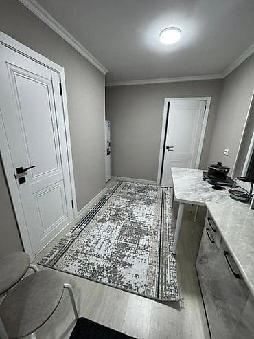 Кыймылсыз мүлк: 1 бөлмө, Кыймылсыз мүлк агенттиги, Чогуу жашоосу жок, Толугу менен эмереги бар — 1