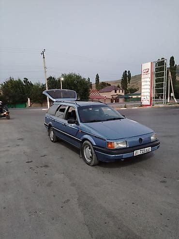 Volkswagen Passat Variant: 1992 г., 1.8 л, Механика, Бензин, Универсал — 4