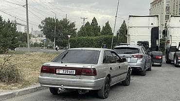 мазда 626 1990: Mazda 626: 1989 г., 2 л, Механика, Бензин, Хэтчбэк — 3