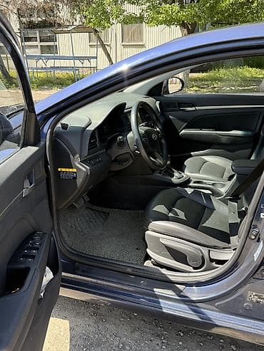 bmw e90: Hyundai Avante: 2018 г., 1.6 л, Автомат, Бензин, Седан — 5