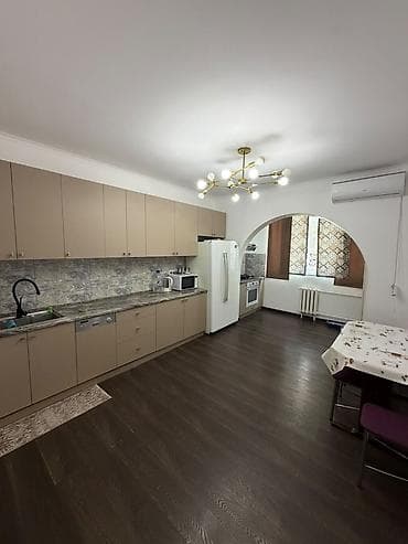 Недвижимость: 3 комнаты, 102 м² — 6