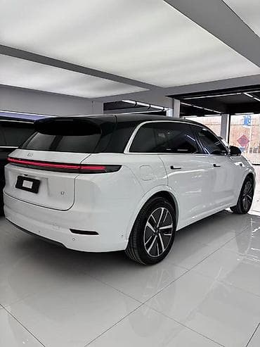 Lixiang: Lixiang L7: 2025 г., Электромобиль, Кроссовер — 5