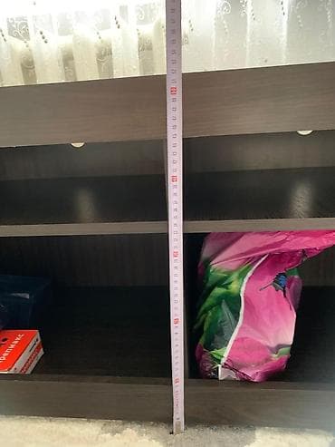 авеню: Продаю тумбу под ТВ, состояние отличное. Находится в 5-мкр — 4