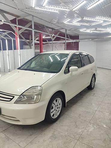 Honda Stream: 2003 г., 2 л, Автомат, Бензин, Универсал