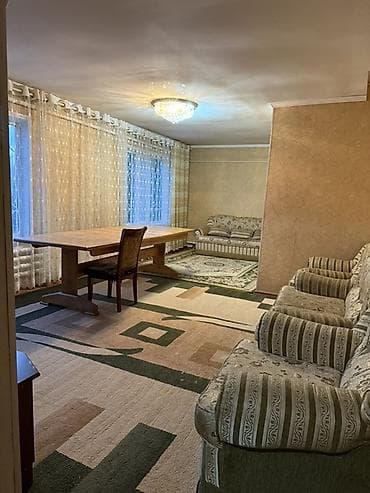 Сдаю в аренду добротный,благоустроенный дом в г.Каракол -Просторная