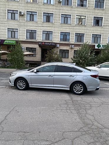 mini coper: Hyundai Sonata: 2018 г., 2 л, Автомат, Газ, Седан — 4