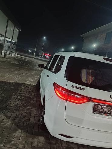 Changan: Changan Auchan A600 EV: 2021 г., Автомат, Электромобиль, Минивэн — 4