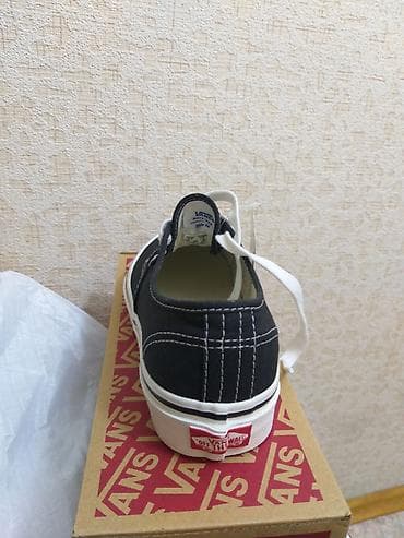 Өтүктөр: Кроссовкалар, 38, Vans, Жаңы, түсү - Кара, Өзү алып кетүү — 4