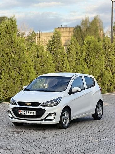 Продажа авто: Chevrolet Spark: 2020 г., 1 л, Вариатор, Бензин, Хэтчбэк — 2