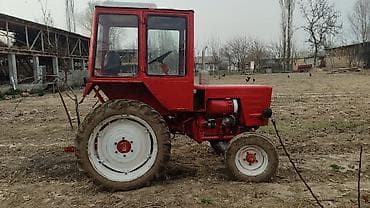 подставка для светов: Трактор Т 25 сатылат абалы жакшы 2 шайманы бар — 3