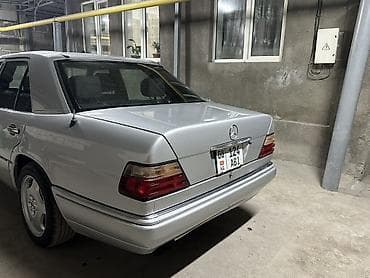 меос 124: Mercedes-Benz W124: 1994 г., Седан — 2