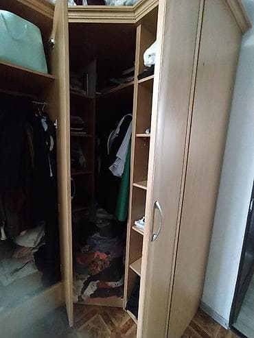Дом и сад: Угловой шкаф-купе (распашные двери), цвет — светлый бук/дуб — 2