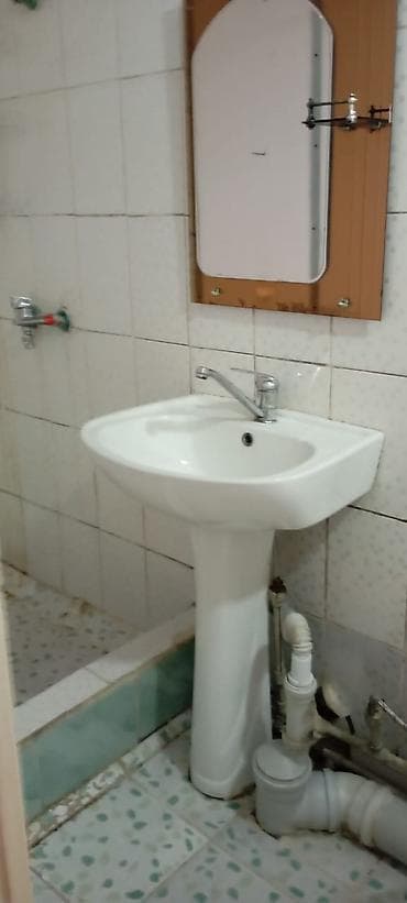 двухъярусные: Сдаётся 2-комнатное жилое помещение с санузлом. в районе с — 5