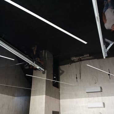 наклейка на стену: Натяжной потолок Матовое, Глянцевое, 3D потолки Бесплатная консультация, Бесплатный замер, Гарантия — 7