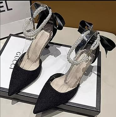 обувь валентино: Туфли, 37, Gucci, Новый, цвет - Черный, Самовывоз — 1