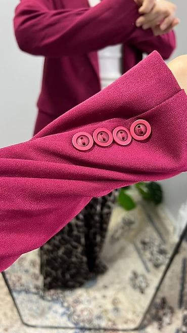 женские пиджак: Женские пиджаки по 1 размеру, размер уточняйте по оптовым ценам — 8